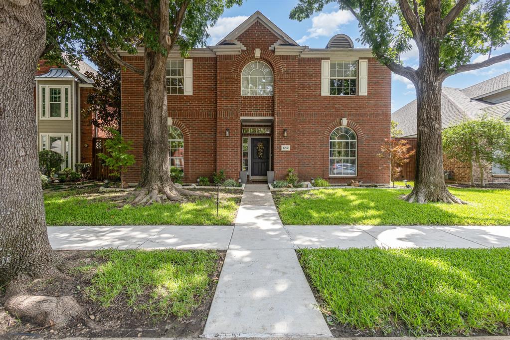 652 Allen Road