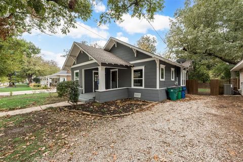 A home in Waxahachie