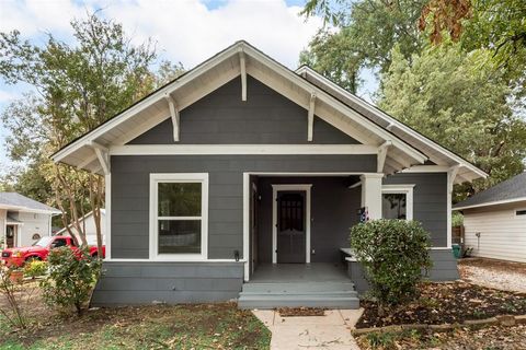 A home in Waxahachie