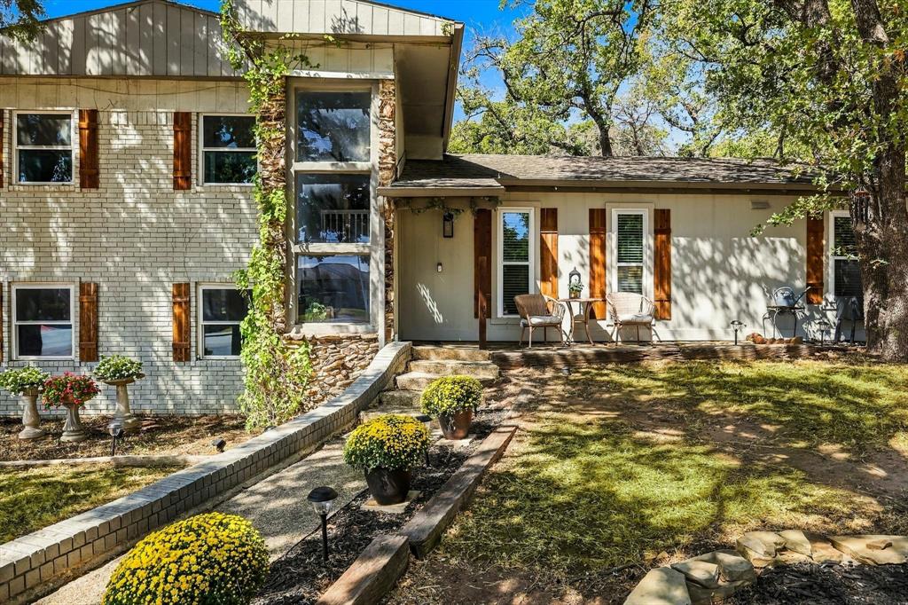 1003 Hopkins Drive