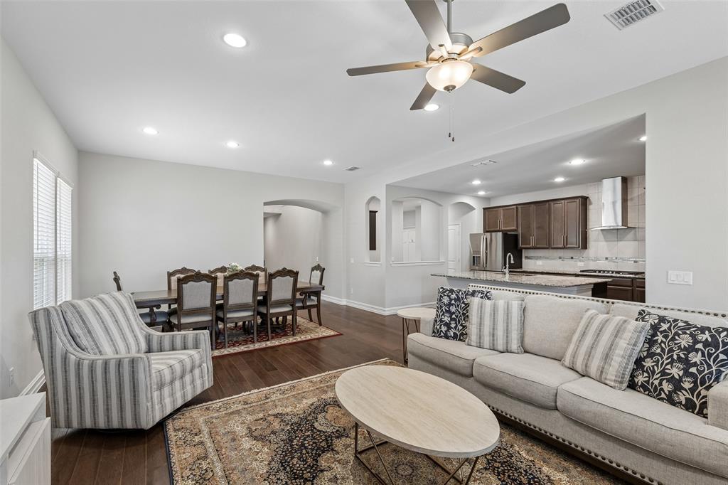 605 Cattle Chute Court