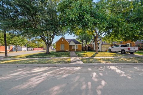3901 Frazier Avenue Fort Worth TX 76110