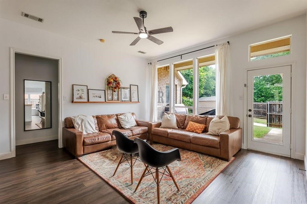 Lewisville, Texas 75077, United States, 3 Bedrooms Bedrooms, ,2 BathroomsBathrooms,Residential,Active,253075