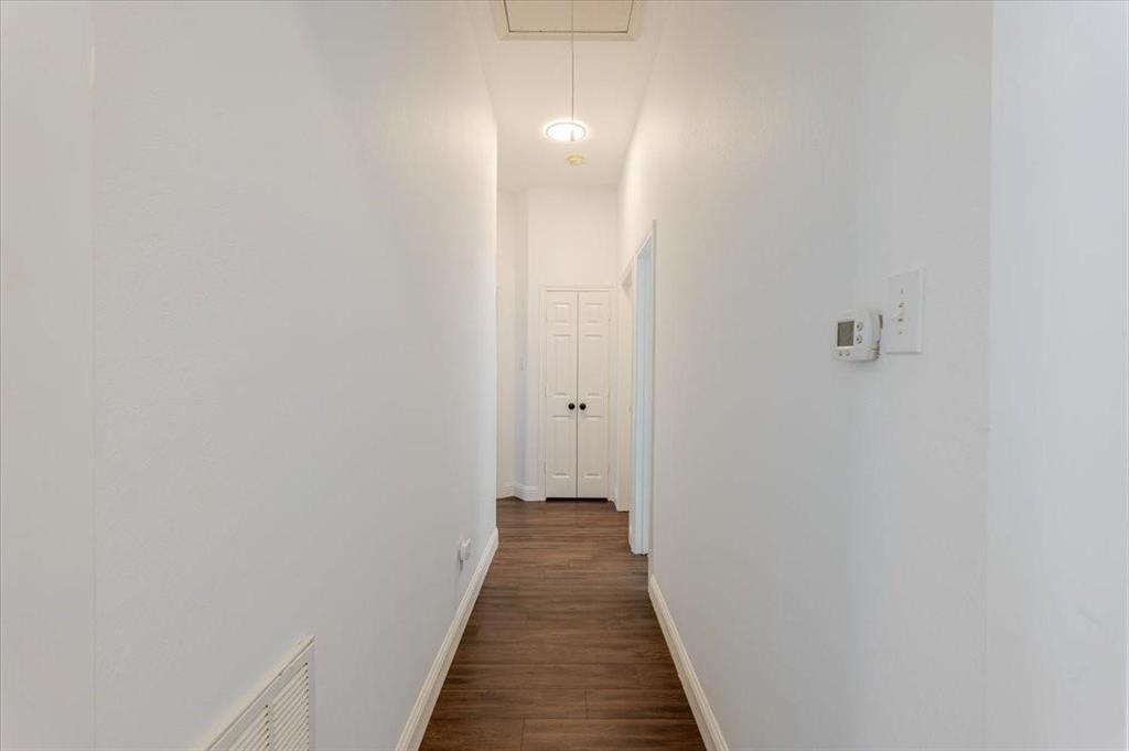 Lewisville, Texas 75077, United States, 3 Bedrooms Bedrooms, ,2 BathroomsBathrooms,Residential,Active,253075