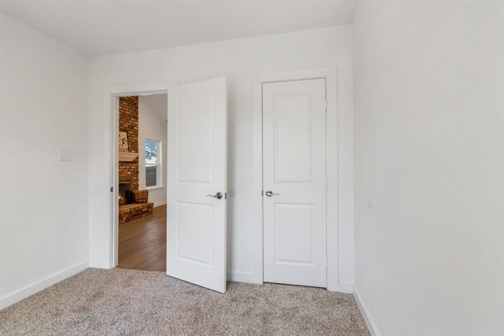 Laguna Village Add - Residential