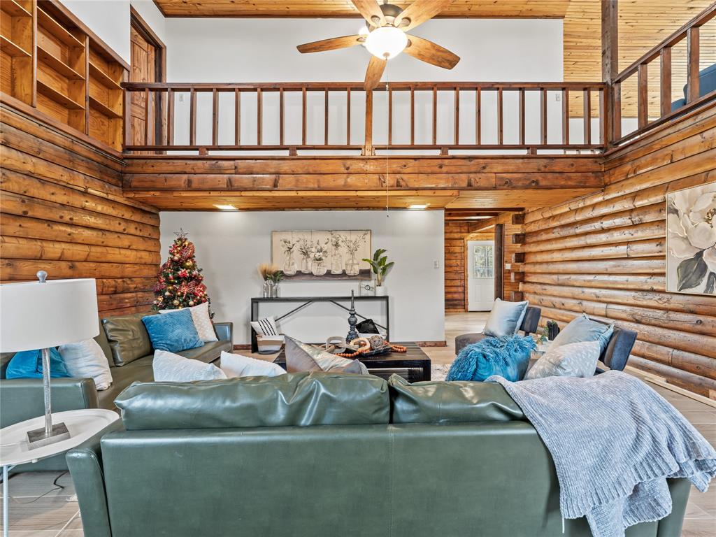 6342 Paul Michael Lane