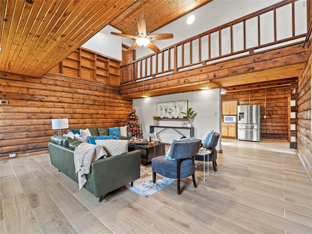 6342 Paul Michael Lane