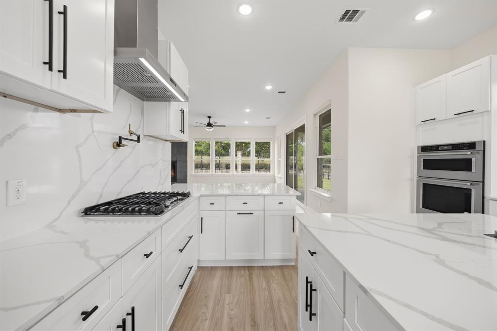 3700 Creek View Drive