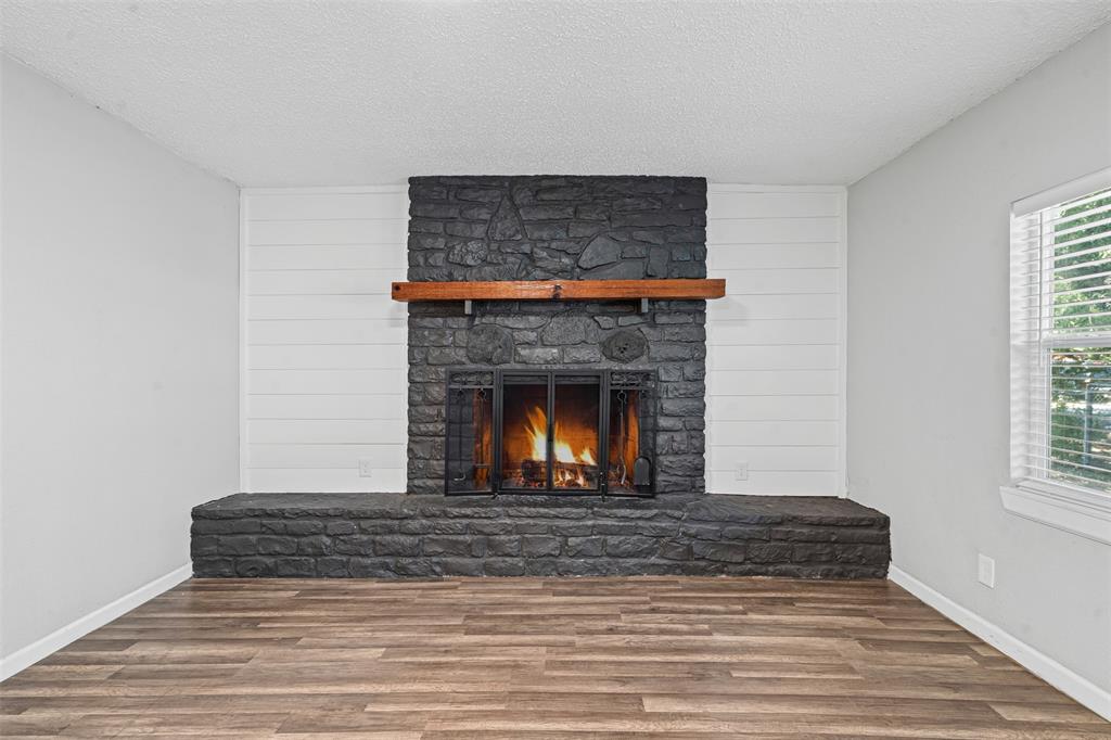 Oak Trail Shores Sec F - Residential