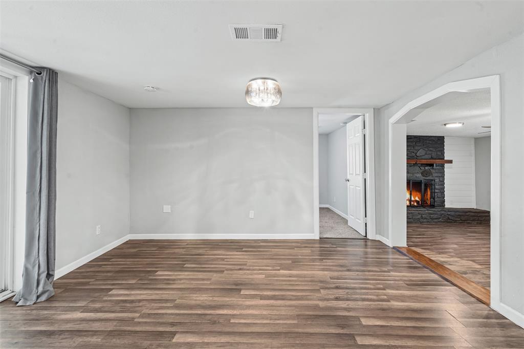 Oak Trail Shores Sec F - Residential