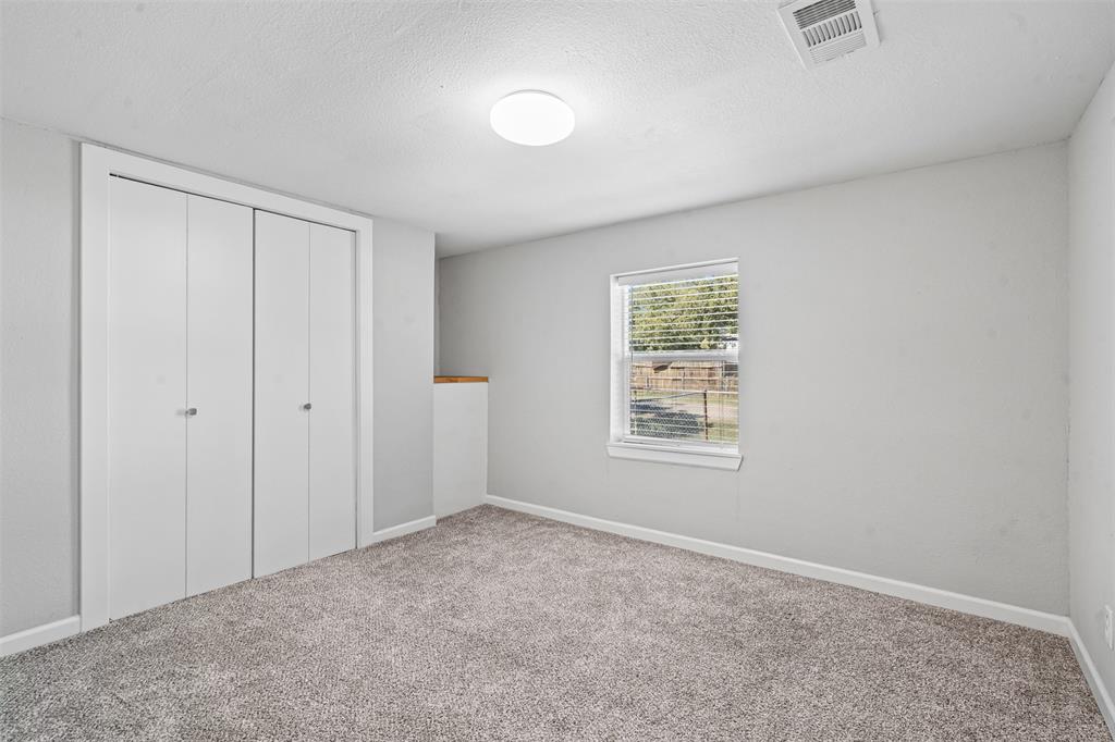 Oak Trail Shores Sec F - Residential