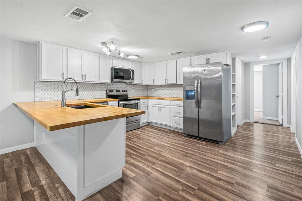 Oak Trail Shores Sec F - Residential