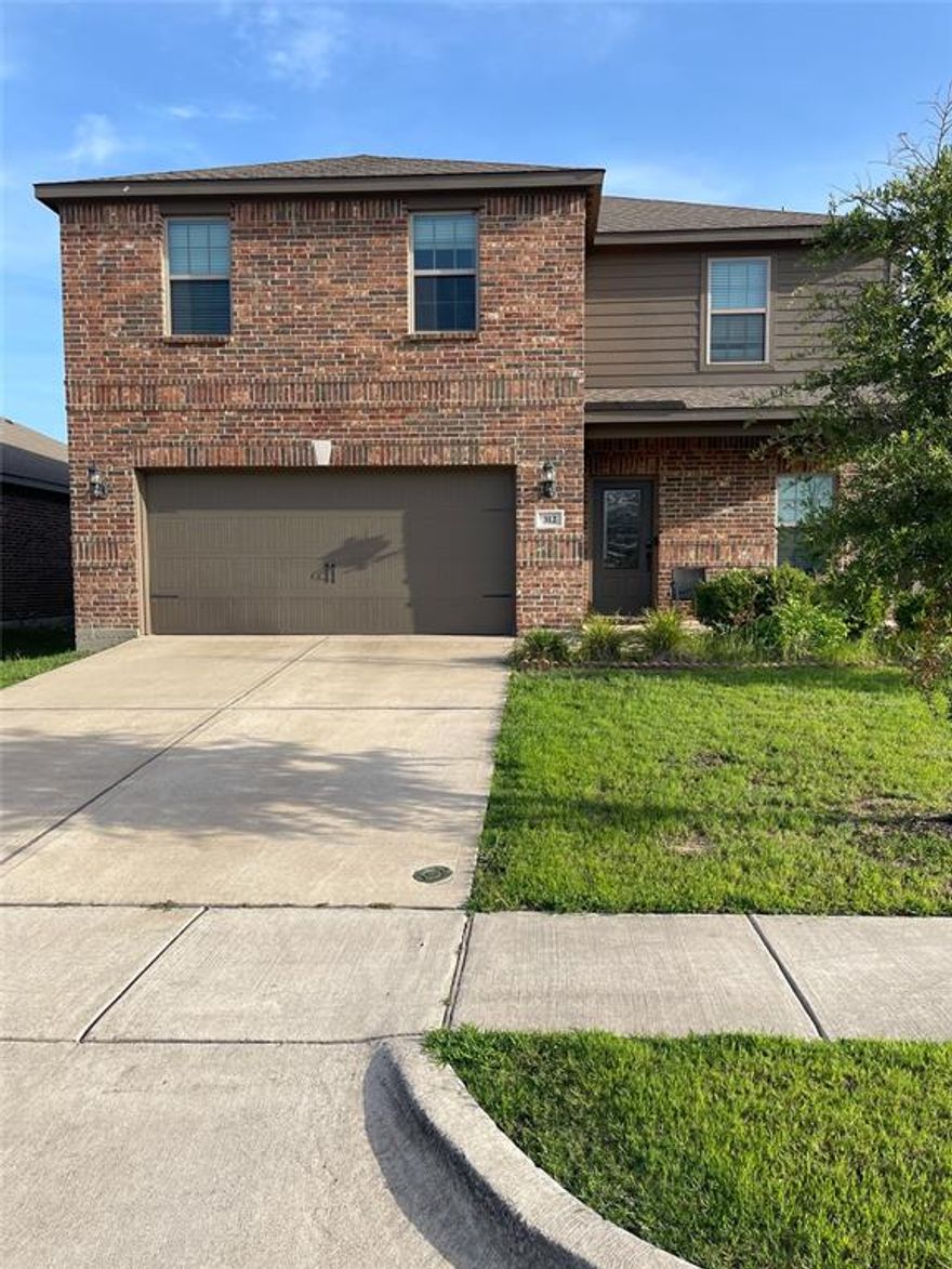 Modern Living in Anna, TX!
Discover this stunning 3-bedroom, 3-bathroom home offering 2,050 sq ft of thoughtfully designed living space, built in 2019 and located in the rapidly growing city of Anna, TX. This well-maintained home features an open-concept layout, spacious bedrooms, and stylish finishes throughout — perfect for both comfortable living and entertaining guests.

Enjoy the benefits of newer construction with easy access to top-rated schools, local parks, shopping, and major highways.
A must-see for anyone looking for space, style, and convenience!

.