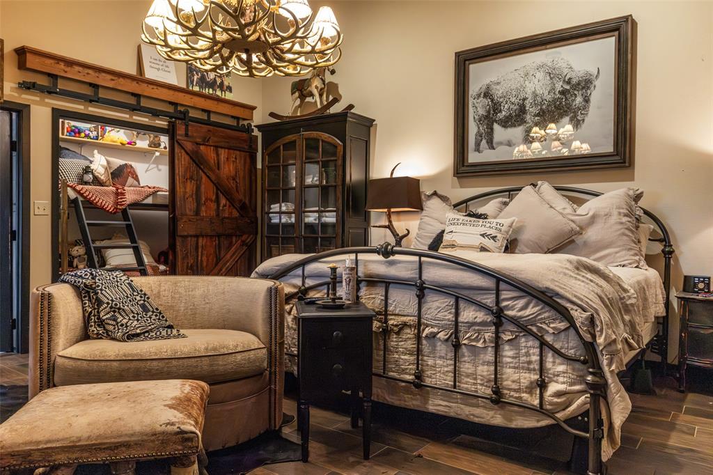 Horseshoe Nail Ranch - Farm