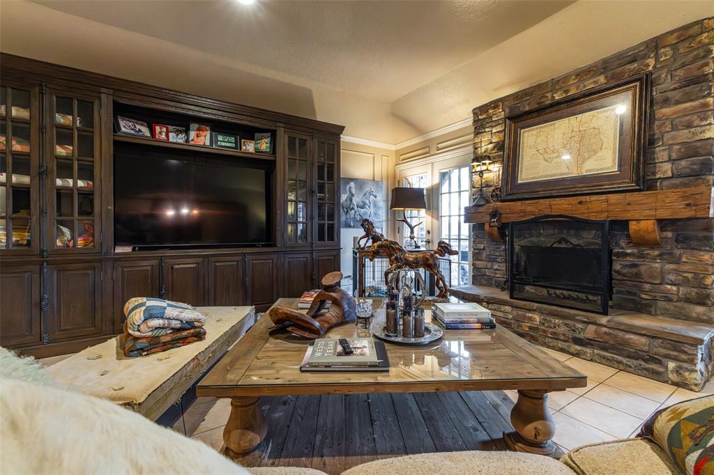 Horseshoe Nail Ranch - Farm