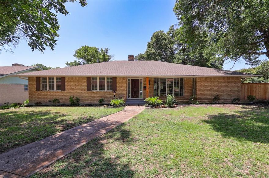 Perfectly designed for comfortable family living, This Stunning Just Remodeled 4 Bedroom, 2.5 Bathroom home offers close to 3200 sqft of stylish living space. Featuring a bright open concept layout, the home is adorned with neutral tones, luxury vinyl plank flooring, and elegant touches throughout. The oversized sunroom provides the perfect space to relax or entertain year-round.  Enjoy a spacious primary bedroom retreat and gather in the charming dining nook under a designer chandelier.  This home effortlessly blends comfort and sophistication.