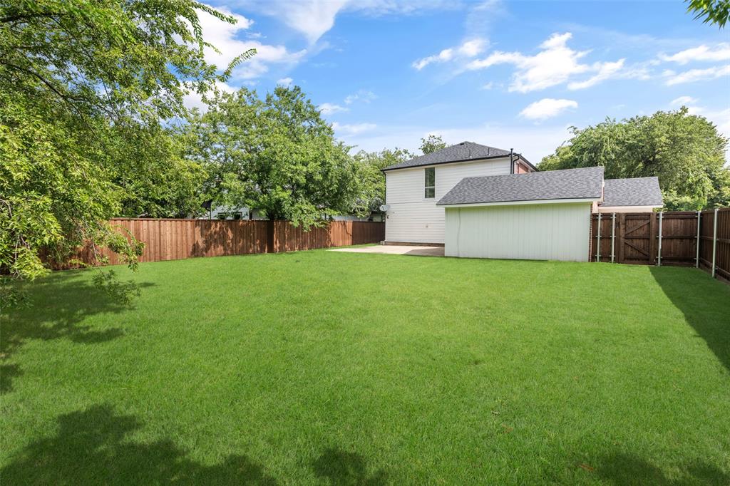 311 E Walnut Street