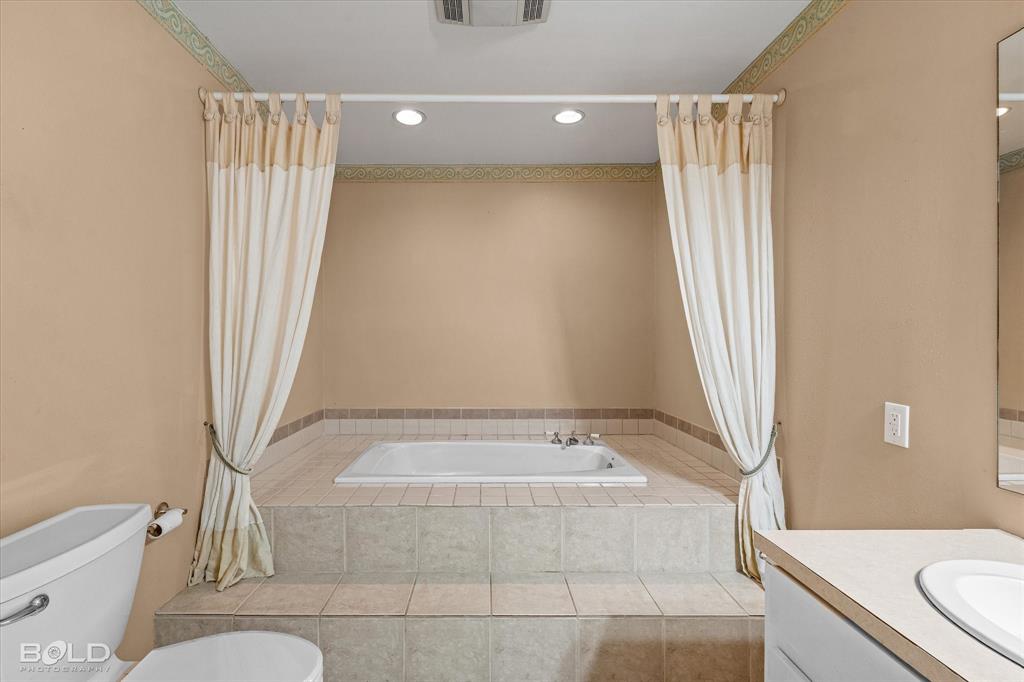 Shreveport, Louisiana 71107, United States, 4 Bedrooms Bedrooms, ,2 BathroomsBathrooms,Residential,Active,220834