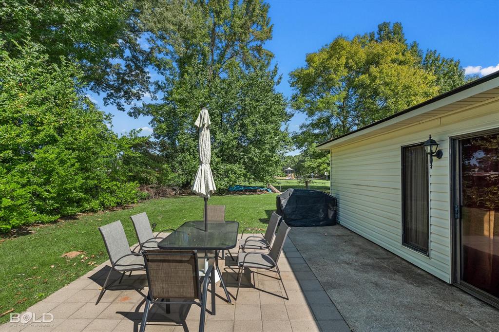 Shreveport, Louisiana 71107, United States, 4 Bedrooms Bedrooms, ,2 BathroomsBathrooms,Residential,Active,220834