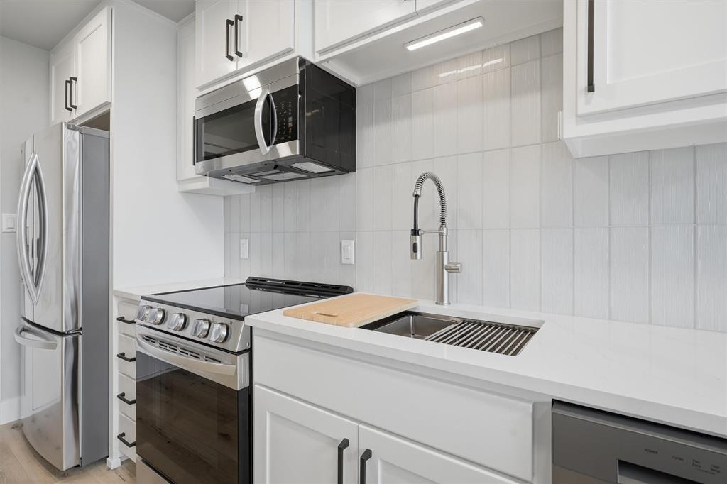 3007 Upcreek Alley 7