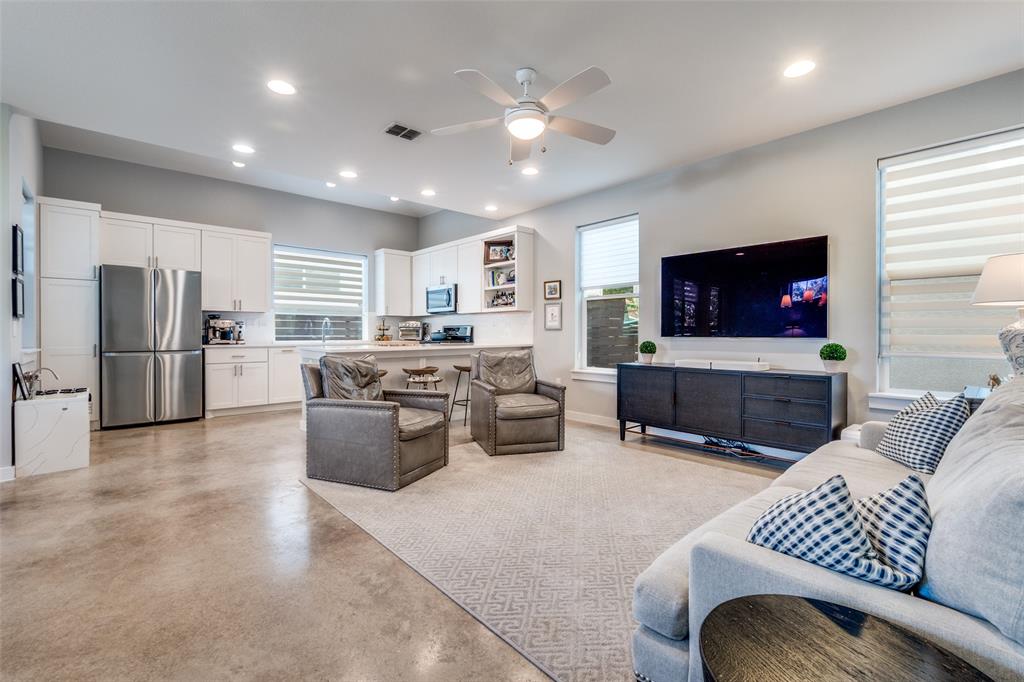 PSW EMERALD - Residential