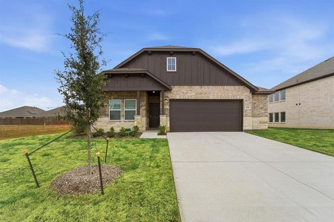 232 Triple Crown Road Waxahachie TX 75165