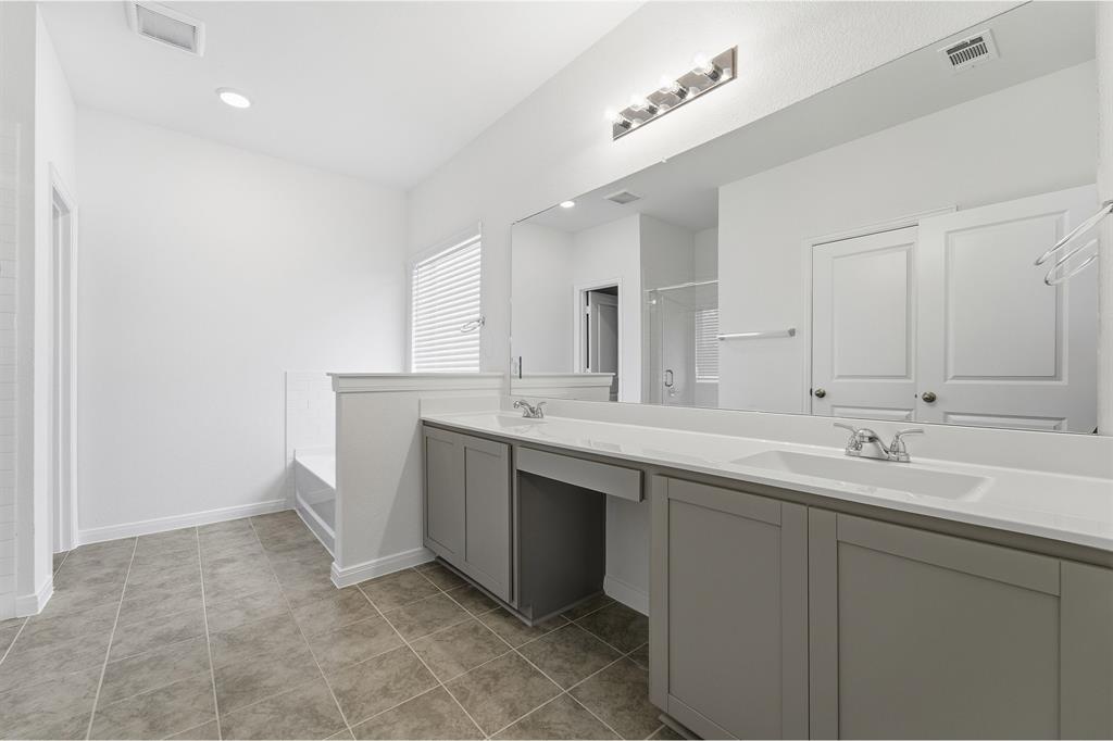 Saddlebrook Estates - Residential