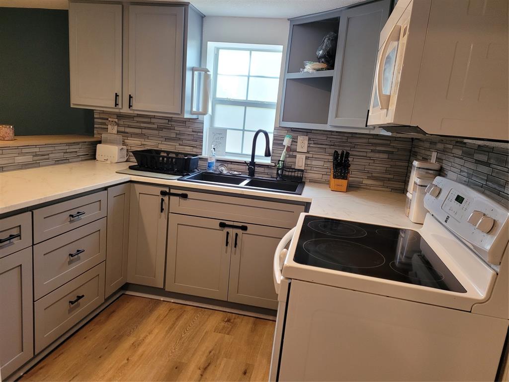 Loon Bay - Residential