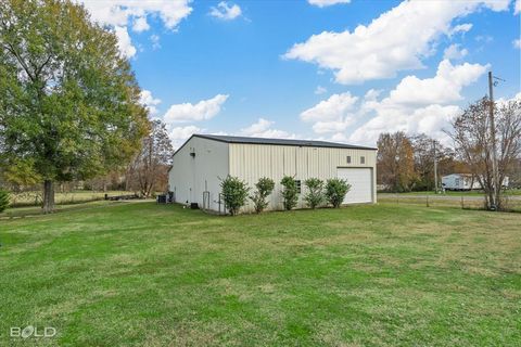 A home in Stonewall