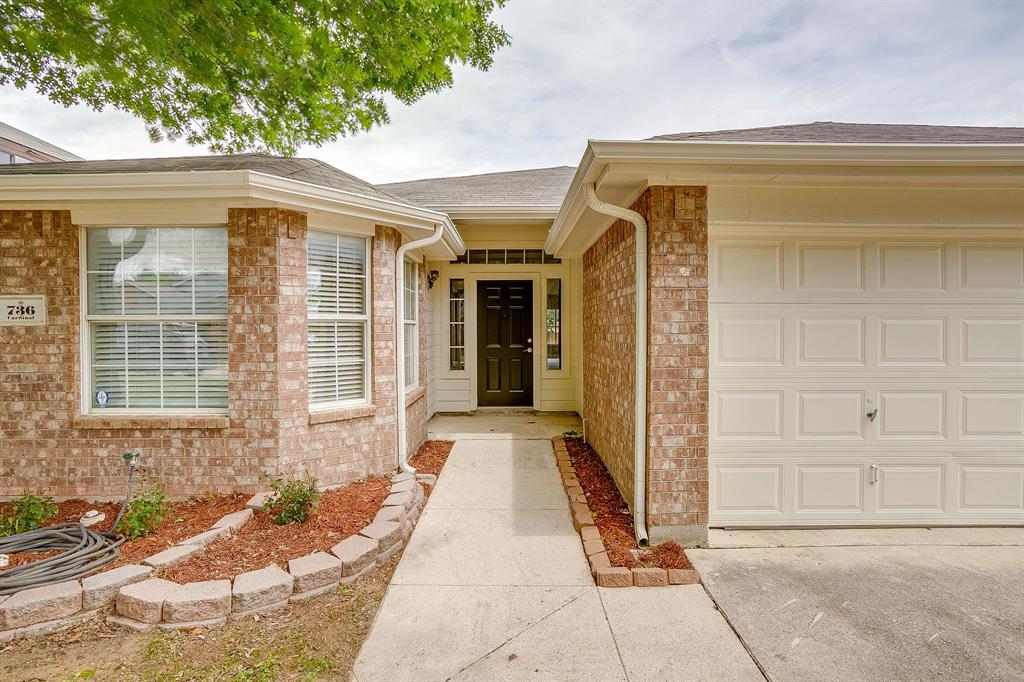 736 Cardinal Drive