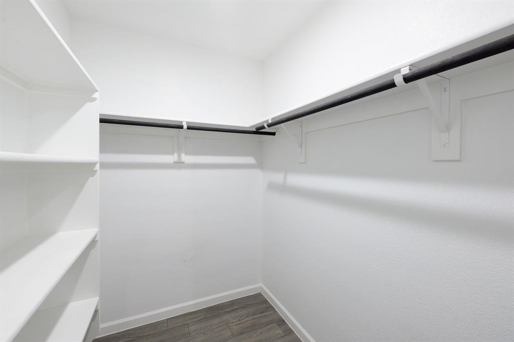 River Oaks at Sawmill Road - Residential