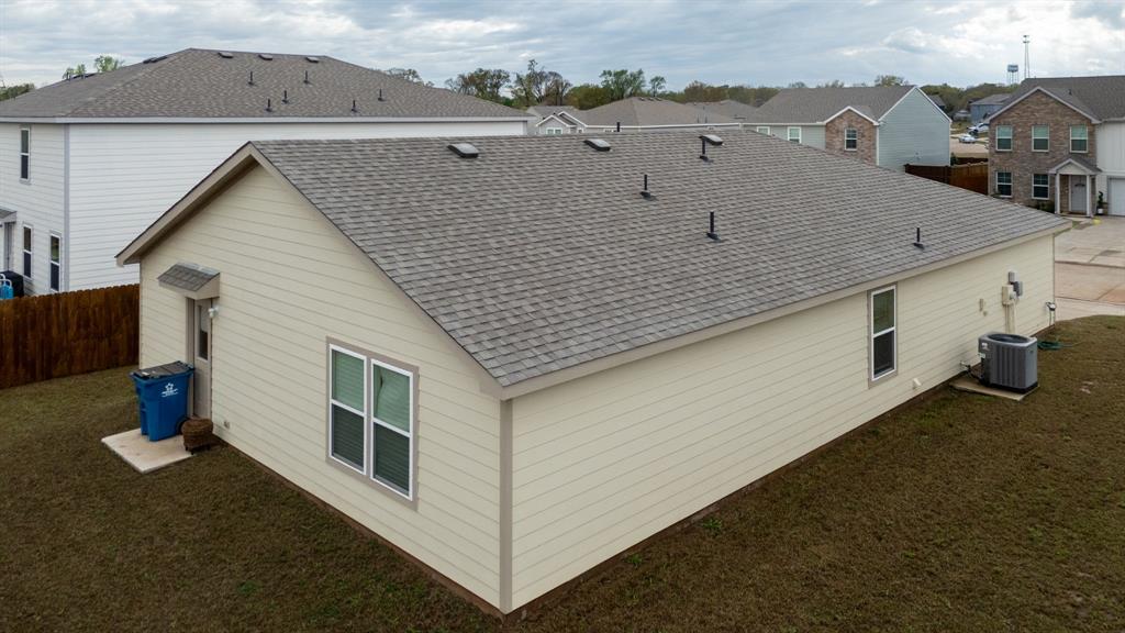 River Oaks at Sawmill Road - Residential