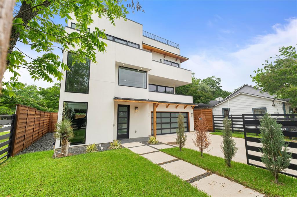 3321 Coronet Boulevard