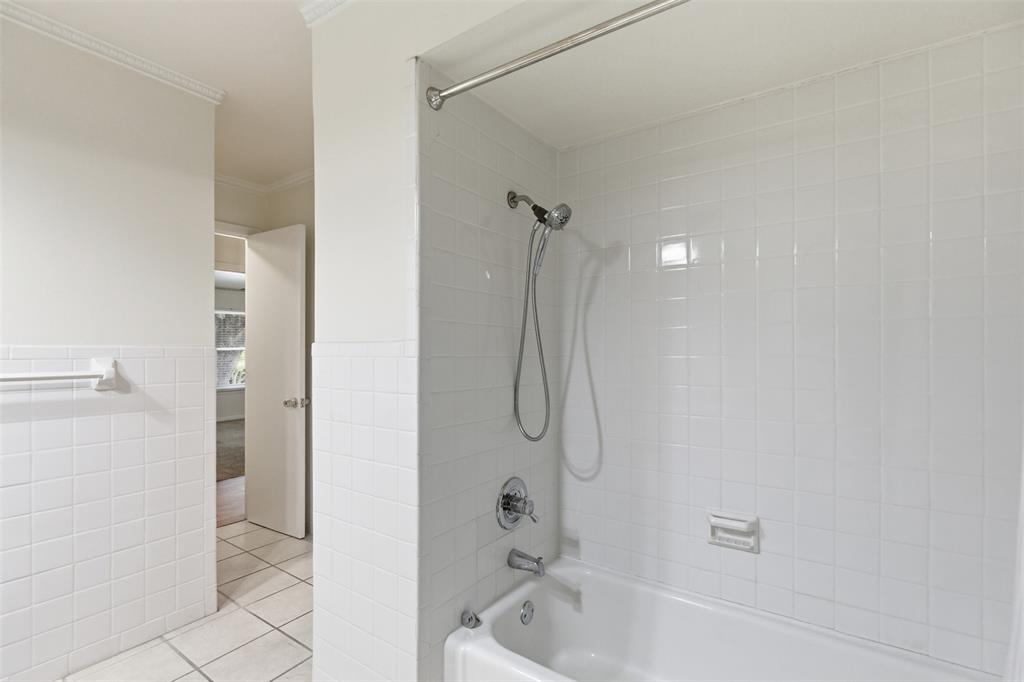 Williamsburg 01 Condos - Residential Lease