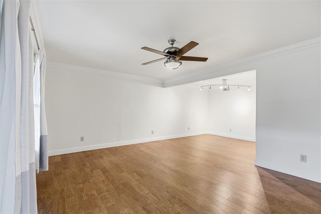 Williamsburg 01 Condos - Residential Lease