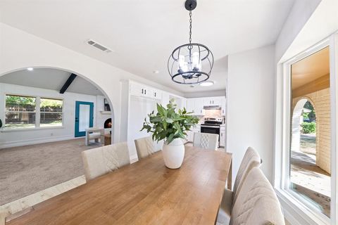 Tiny photo for 4507 Longacres Court, Arlington, TX 76016 (MLS # 21100332)