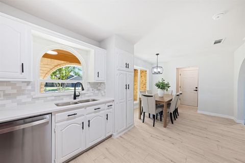 Tiny photo for 4507 Longacres Court, Arlington, TX 76016 (MLS # 21100332)