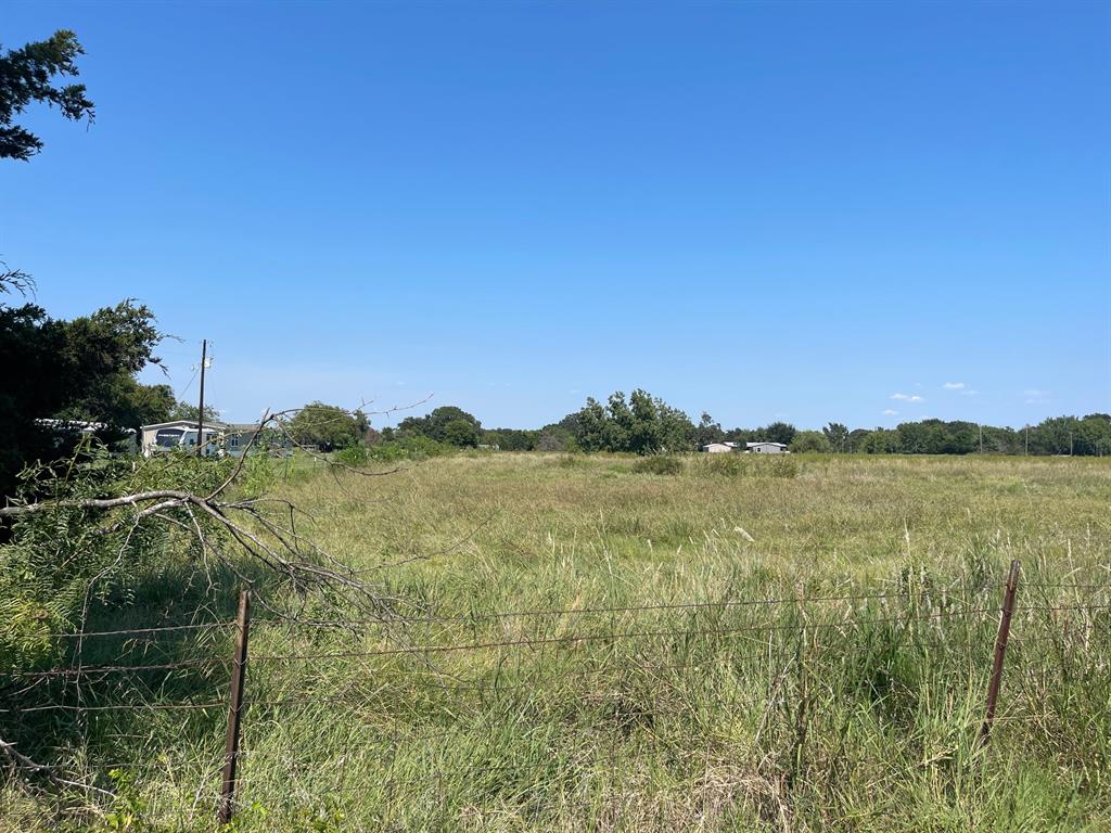 Lot 5 SE County Road 2175