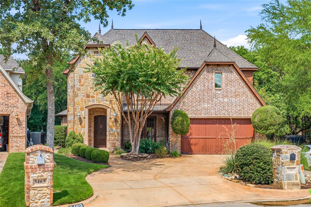 3469 N Riley Place