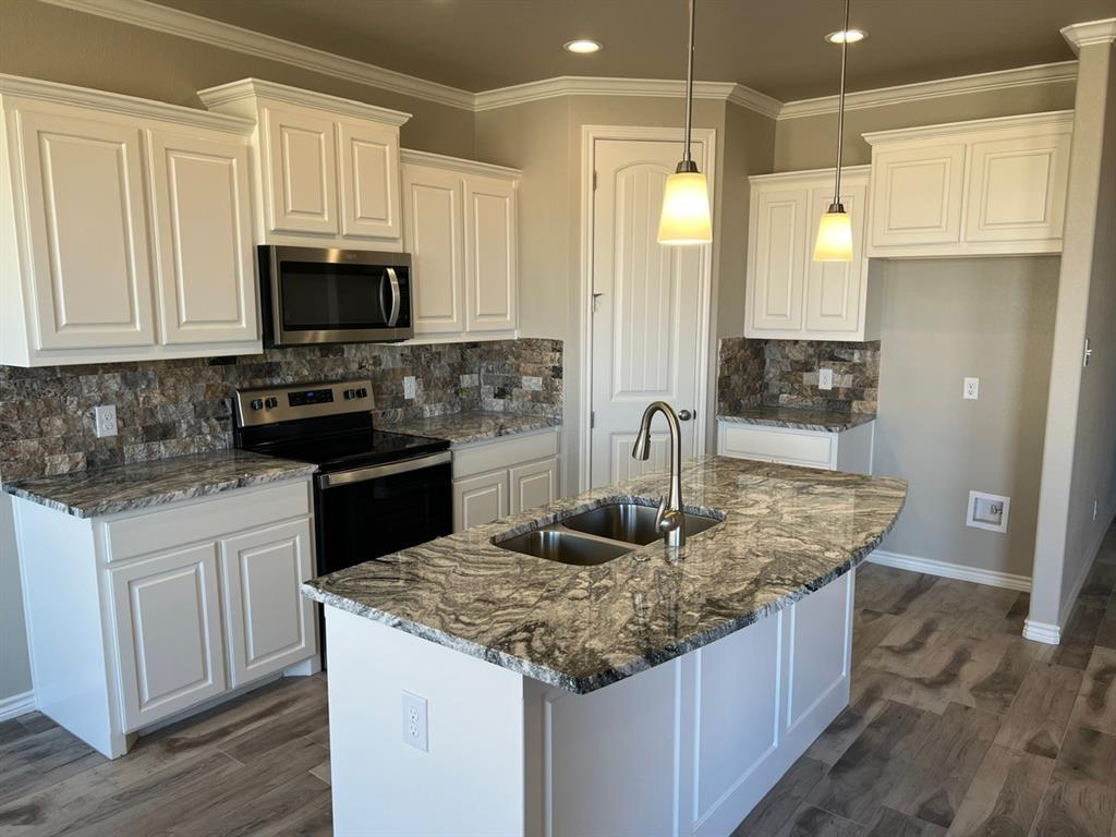 554 Calla Lily Drive
