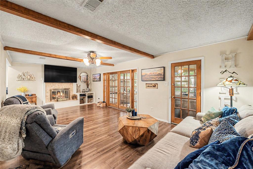 LAKEWOOD ADDITION-ARLINGTON BLOCK 12 LOT 7 - Residential