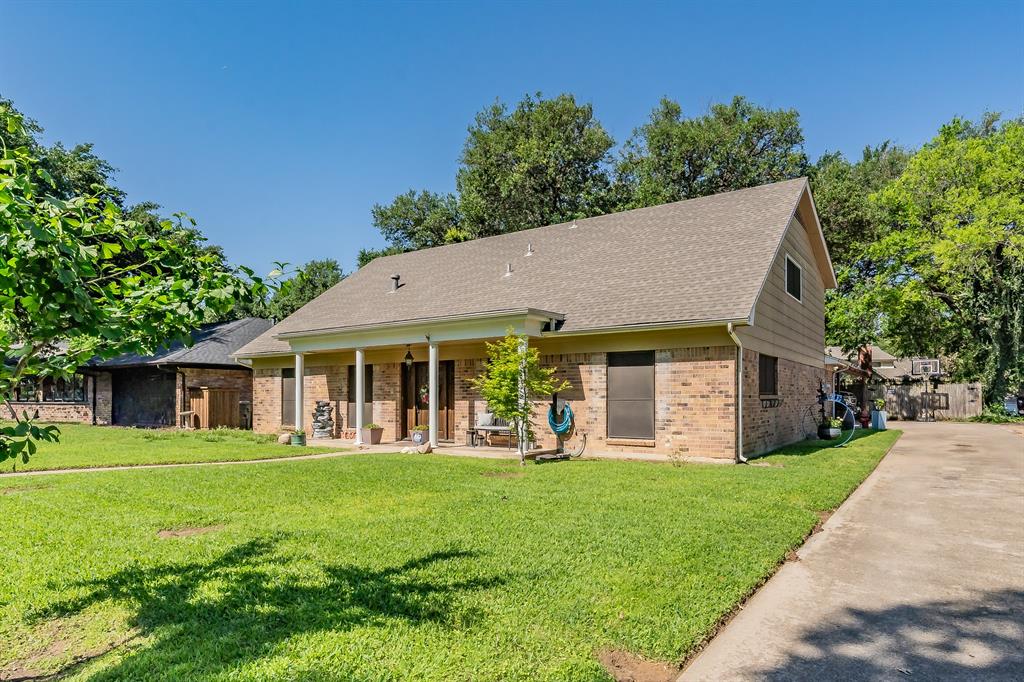 LAKEWOOD ADDITION-ARLINGTON BLOCK 12 LOT 7 - Residential