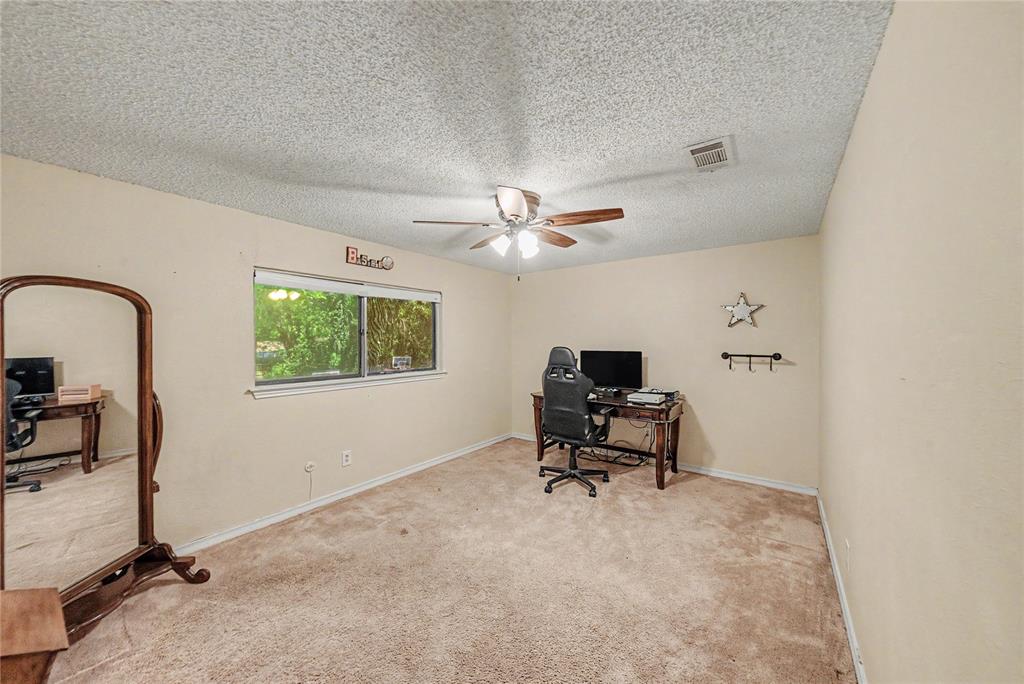 LAKEWOOD ADDITION-ARLINGTON BLOCK 12 LOT 7 - Residential
