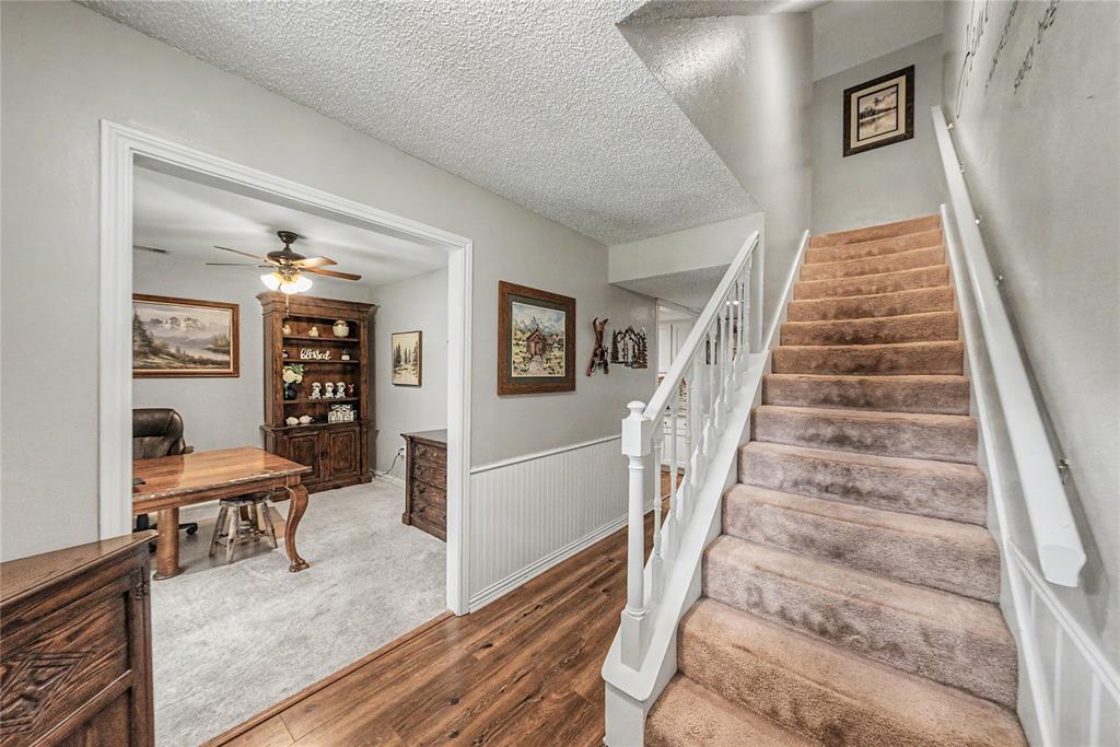LAKEWOOD ADDITION-ARLINGTON BLOCK 12 LOT 7 - Residential