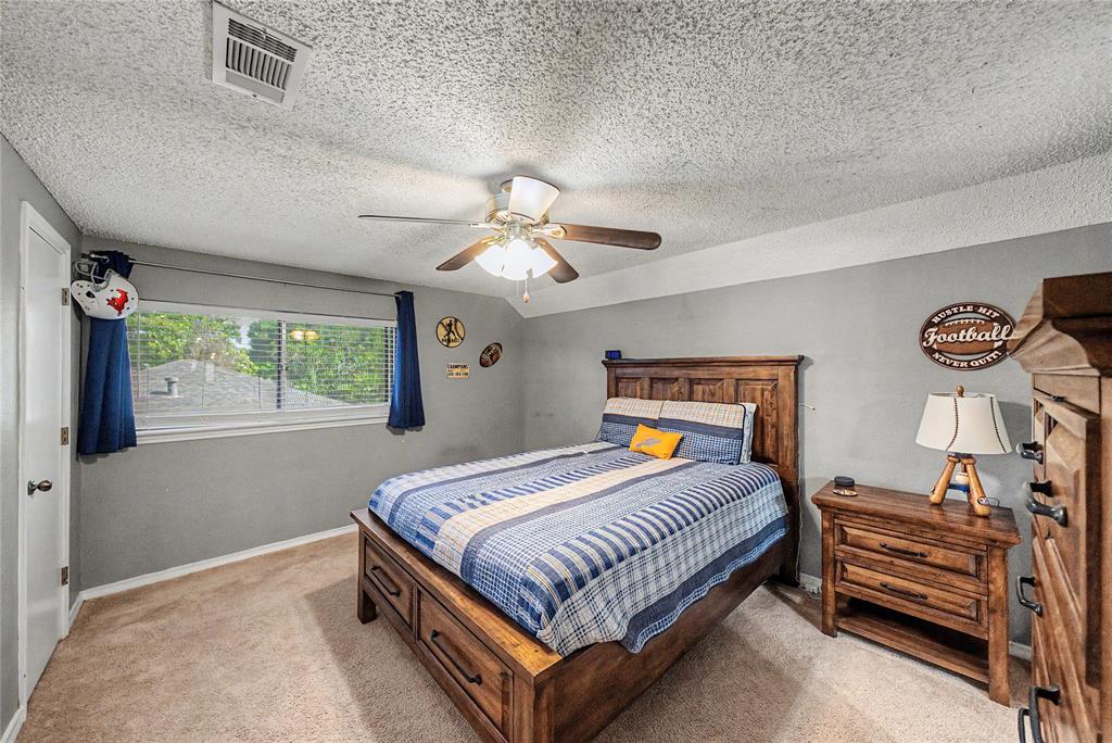 LAKEWOOD ADDITION-ARLINGTON BLOCK 12 LOT 7 - Residential
