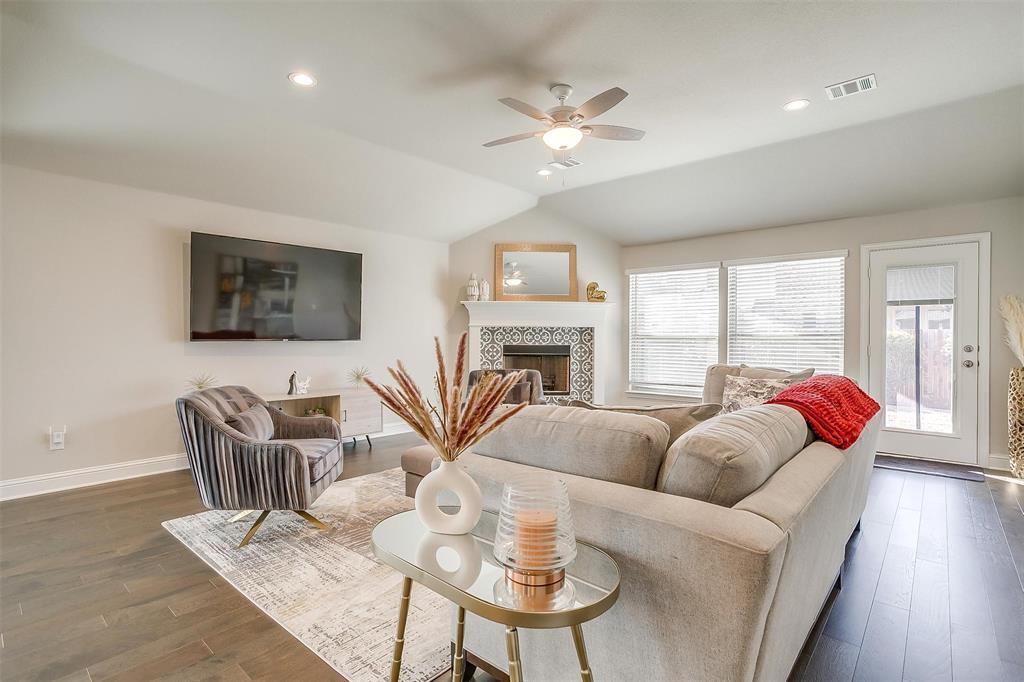 The Grove Ph 1 - Residential