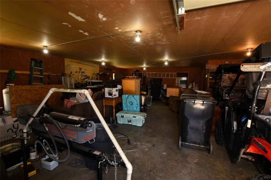 Springhill, Louisiana 71075, United States, 3 Bedrooms Bedrooms, ,3 BathroomsBathrooms,Residential,Contingent,93438