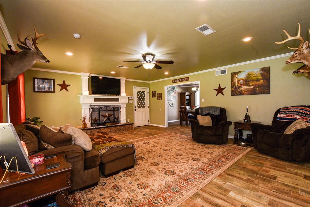 Springhill, Louisiana 71075, United States, 3 Bedrooms Bedrooms, ,3 BathroomsBathrooms,Residential,Contingent,93438