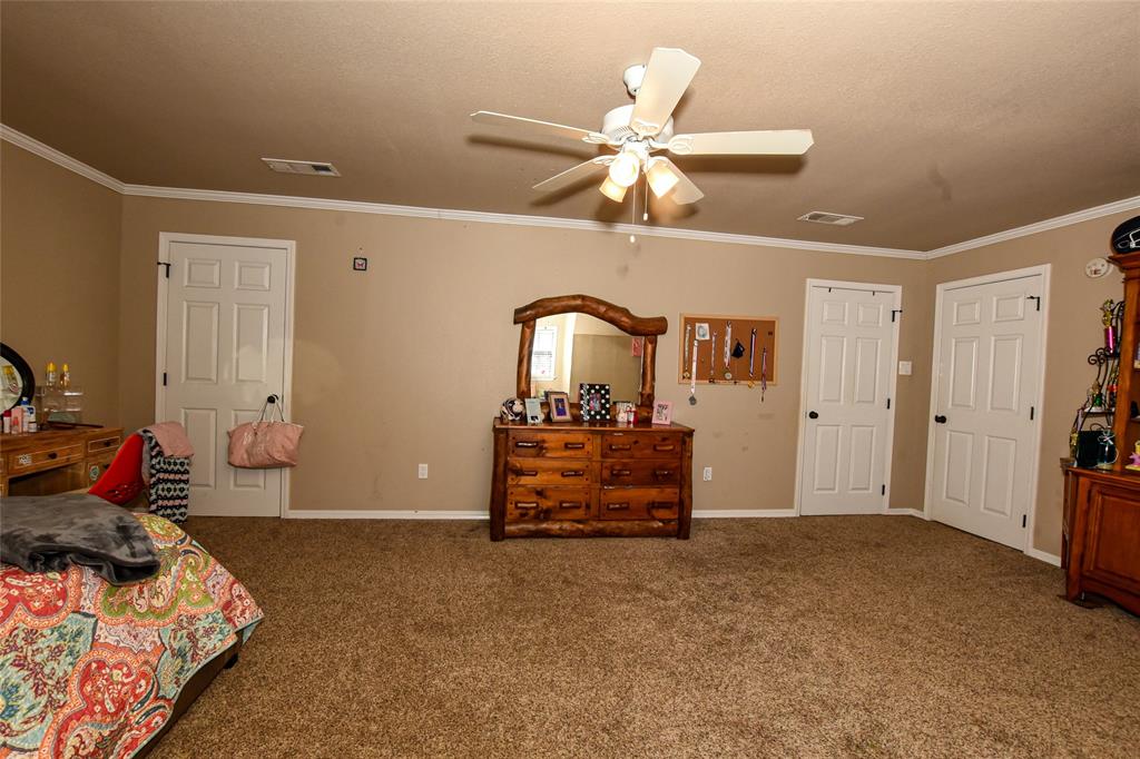 Springhill, Louisiana 71075, United States, 3 Bedrooms Bedrooms, ,3 BathroomsBathrooms,Residential,Contingent,93438