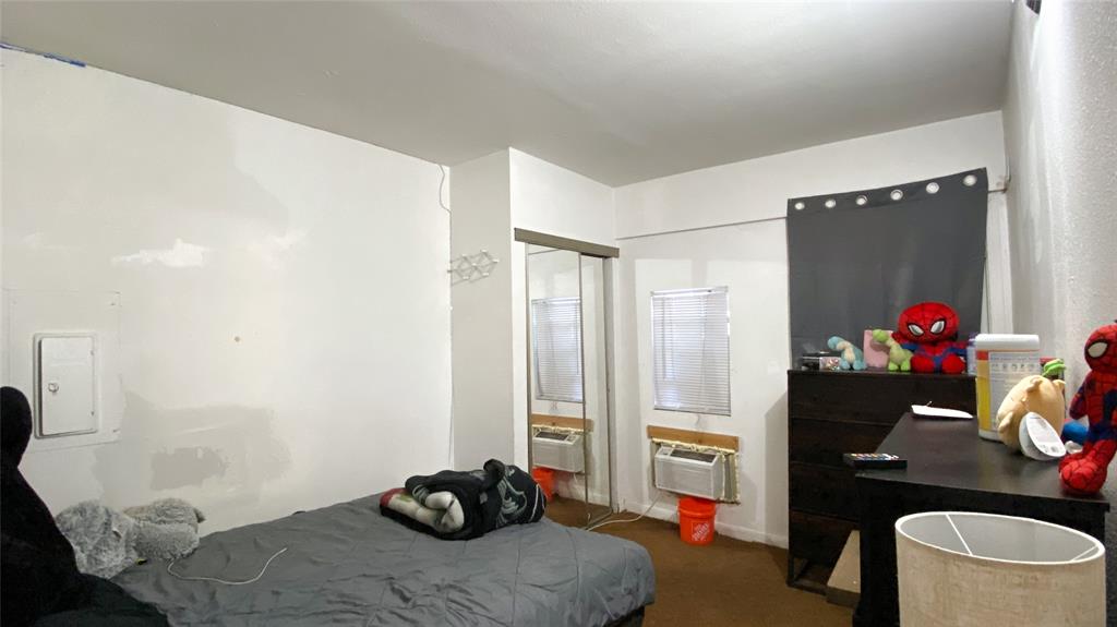 Woodlake 5 - Residential